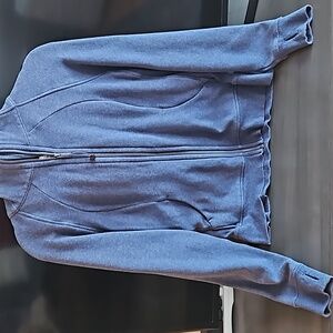 EEUC lululemon scuba sweater